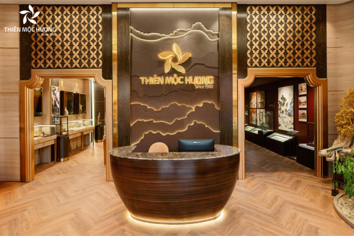 Khảm vàng lên trầm - Kỹ thuật tinh xảo tại Thiên Mộc Hương