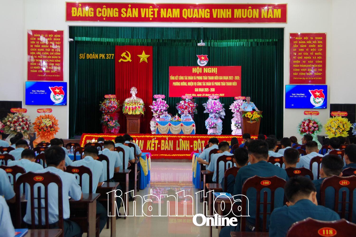 Quang cảnh hội nghị.