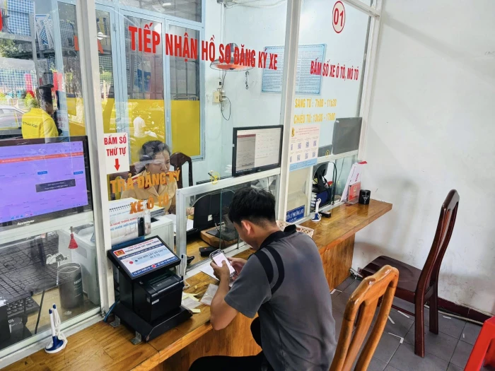 Thu thập thông tin chủ phương tiện giao thông