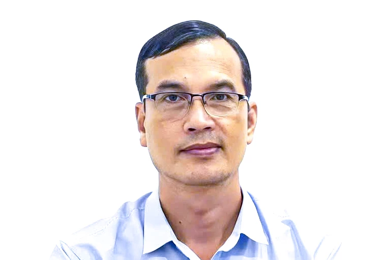 Ông Đoàn Ngọc Cứ - Chủ tịch Công đoàn cơ sở Công ty TNHH Tín Thịnh.