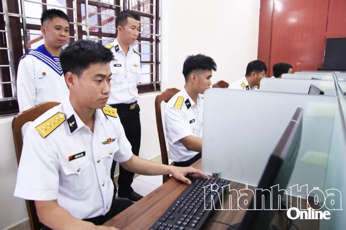 Lữ đoàn 162 hoàn thành đợt kiểm tra kiến thức, kỹ năng số