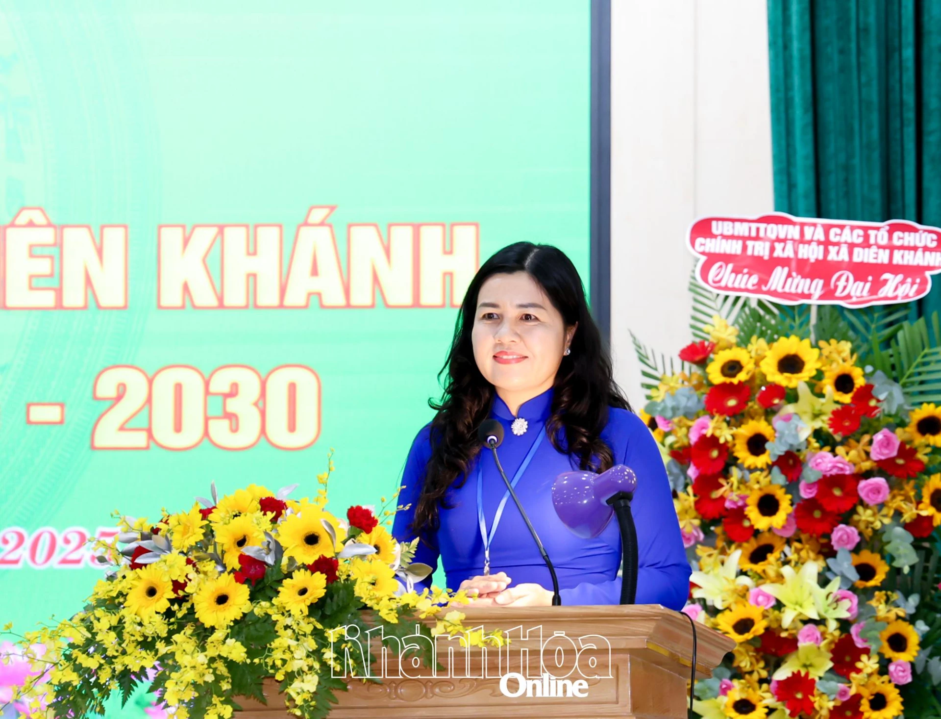 Đồng chí Phan Thị Ngân Hạnh phát biểu tại đại hội.