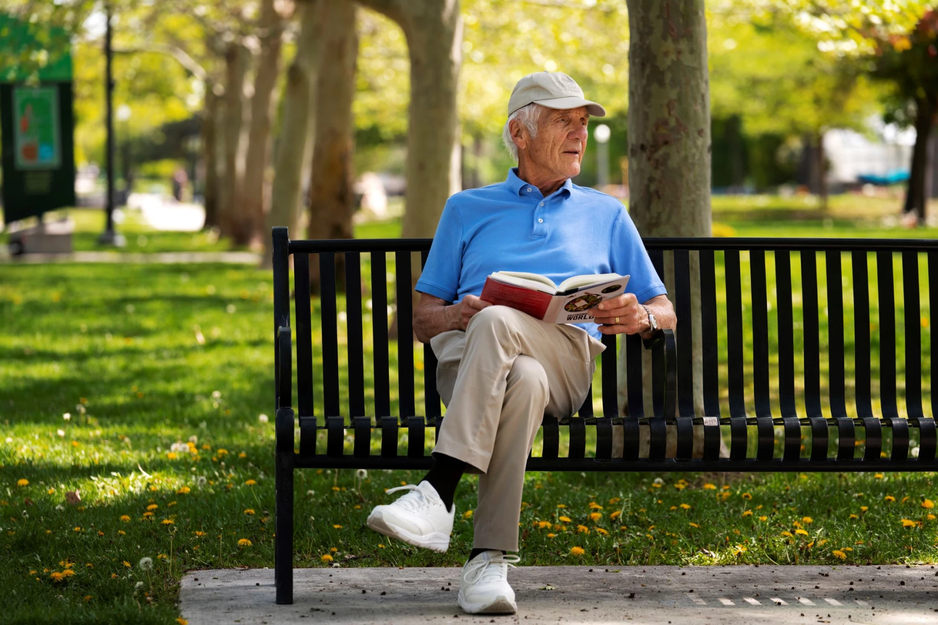 (Ảnh 1 - Người cao tuổi ngày càng độc lập, chủ động hơn và sẵn sàng chi trả để có chất lượng sống tốt hơn).