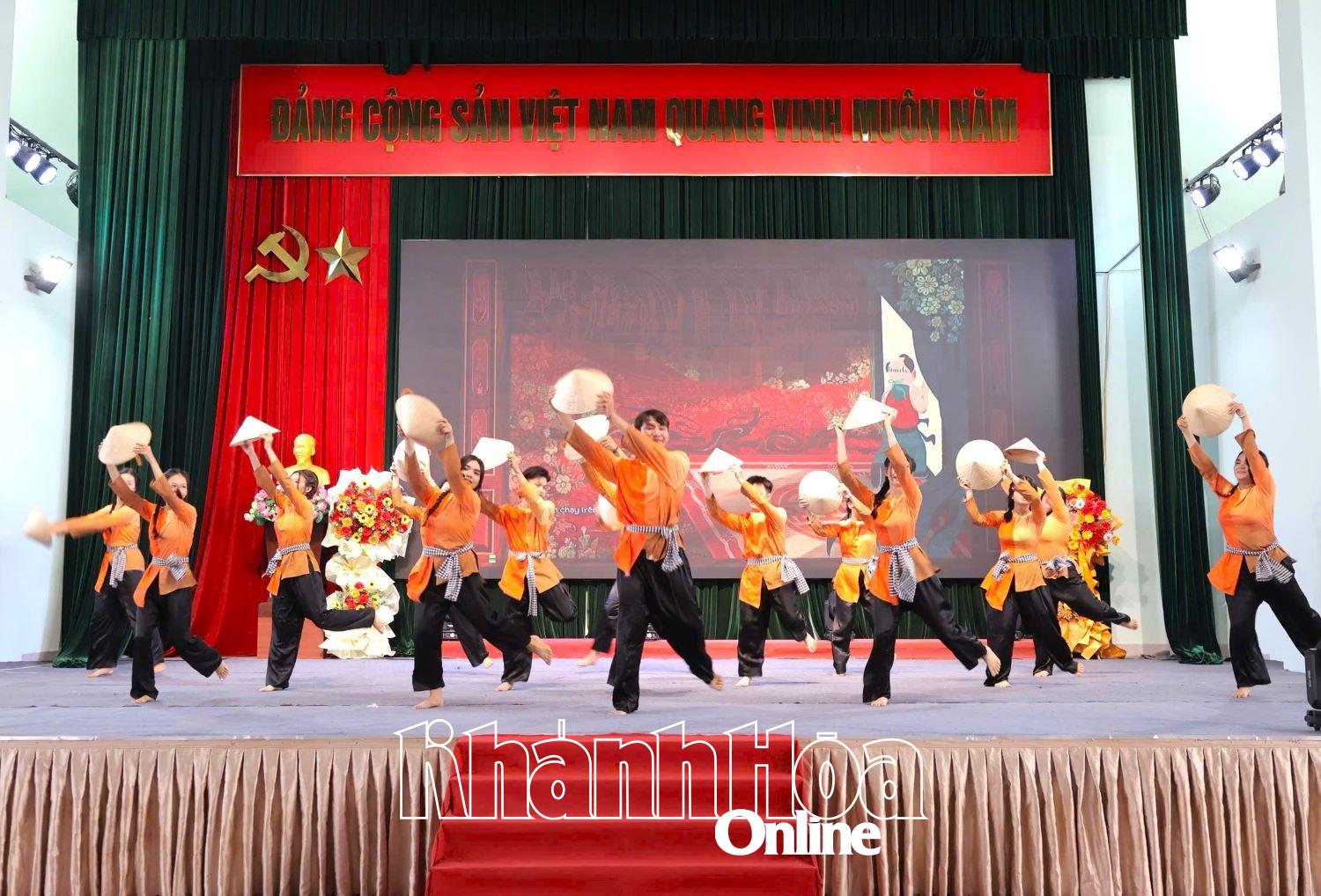 Một tiết mục tại hội diễn. 