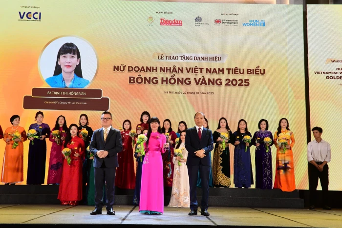 Chủ tịch Hội đồng thành viên Công ty Yến sào Khánh Hòa được vinh danh “Nữ doanh nhân tiêu biểu – Bông Hồng Vàng năm 2025”