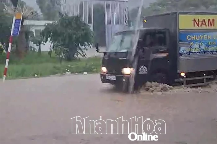 Cảnh báo nguy cơ lũ quét, sạt lở đất tại 26 xã, phường