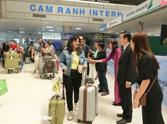 Indian Famtrip wedding planners explore tourism in Khanh Hoa