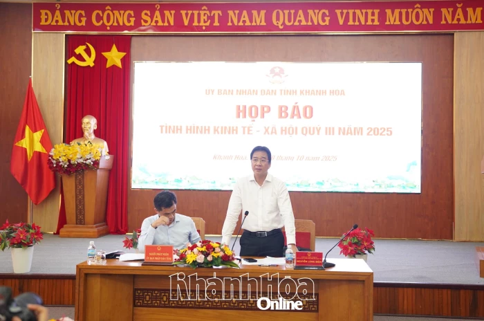 UBND tỉnh Khánh Hòa họp báo tình hình kinh tế - xã hội quý III
