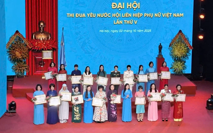 Khánh Hòa có 2 tập thể, 6 cá nhân được khen thưởng trong phong trào thi đua yêu nước của phụ nữ