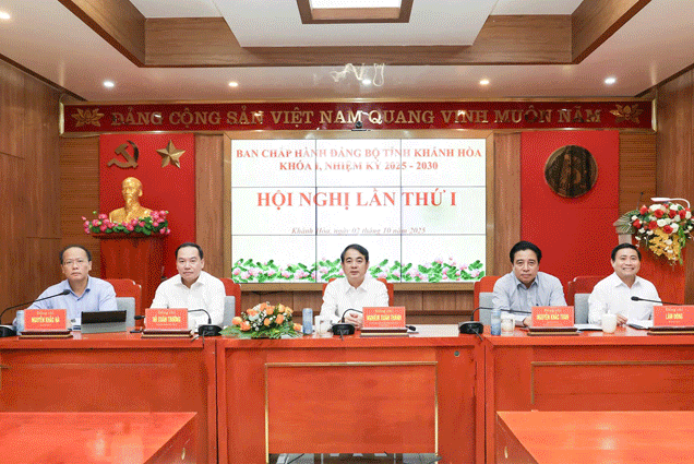 Podcast: Bản tin ngày 3-10