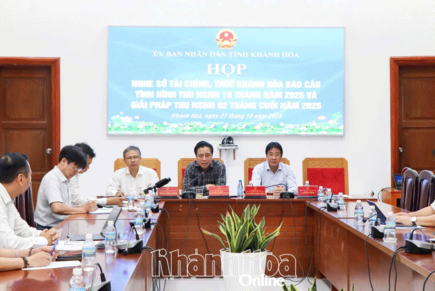 Podcast: Bản tin ngày 27-10