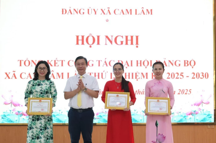 Đảng ủy xã Cam Lâm tổ chức Hội nghị lần thứ 4, nhiệm kỳ 2025 - 2030