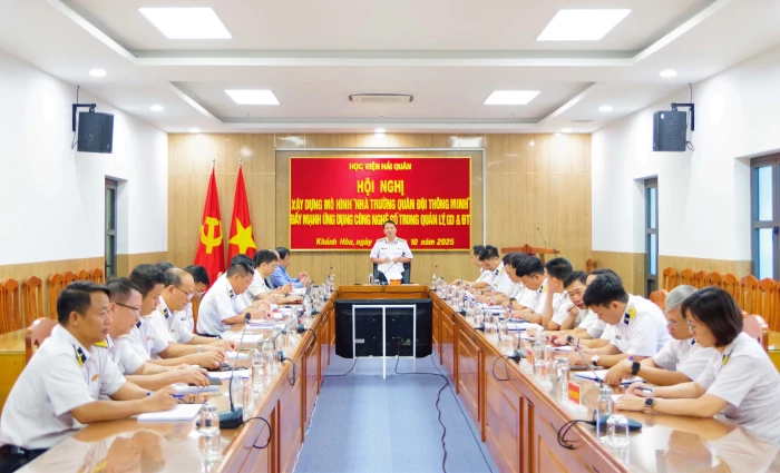 Học viện Hải quân tổ chức hội nghị xây dựng mô hình “Nhà trường Quân đội thông minh"