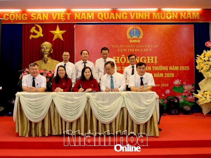 Cụm thi đua số V - Tòa án nhân dân tổng kết công tác thi đua, khen thưởng năm 2025