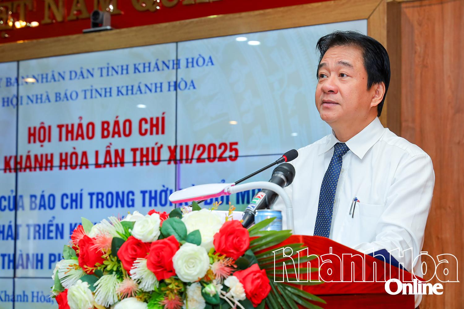 Đồng chí Nguyễn Long Biên phát biểu tại hội thảo.