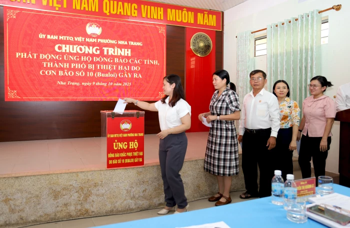 Phường Nha Trang phát động ủng hộ đồng bào bị thiệt hại do cơn bão số 10 