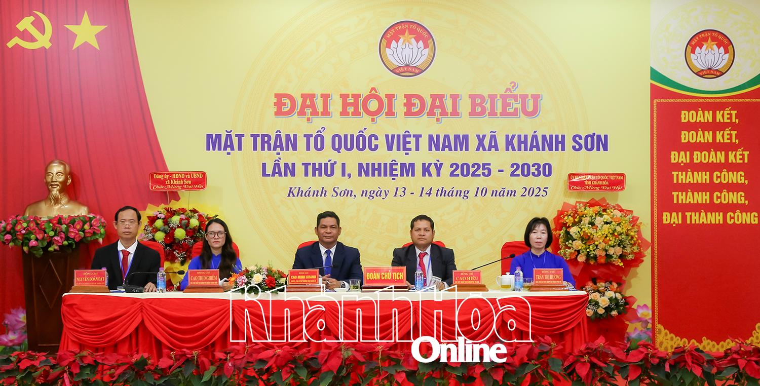 Đoàn Chủ tịch điều hành đại hội