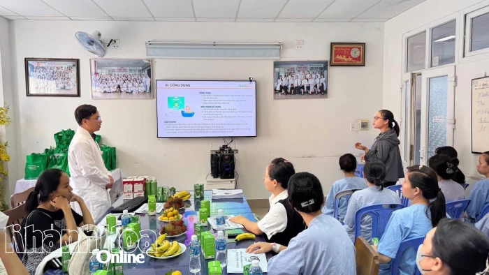 Bệnh viện Đa khoa Ninh Thuận tổ chức lớp học tiền sản cho thai phụ