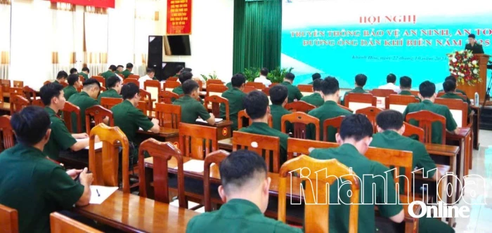 Truyền thông bảo vệ an ninh, an toàn đường ống dẫn khí biển cho cán bộ biên phòng