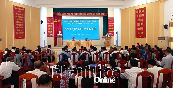 Kỳ họp chuyên đề HĐND xã Diên Khánh khóa I