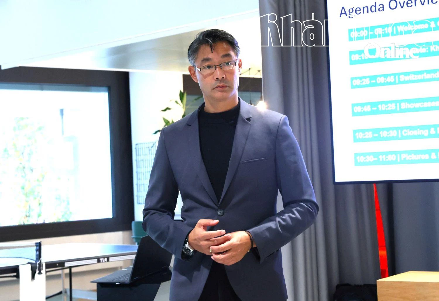 Tiến sĩ Philipp Rösler 