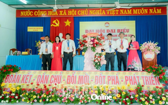 Đại hội đại biểu MTTQ Việt Nam xã Lâm Sơn lần thứ I