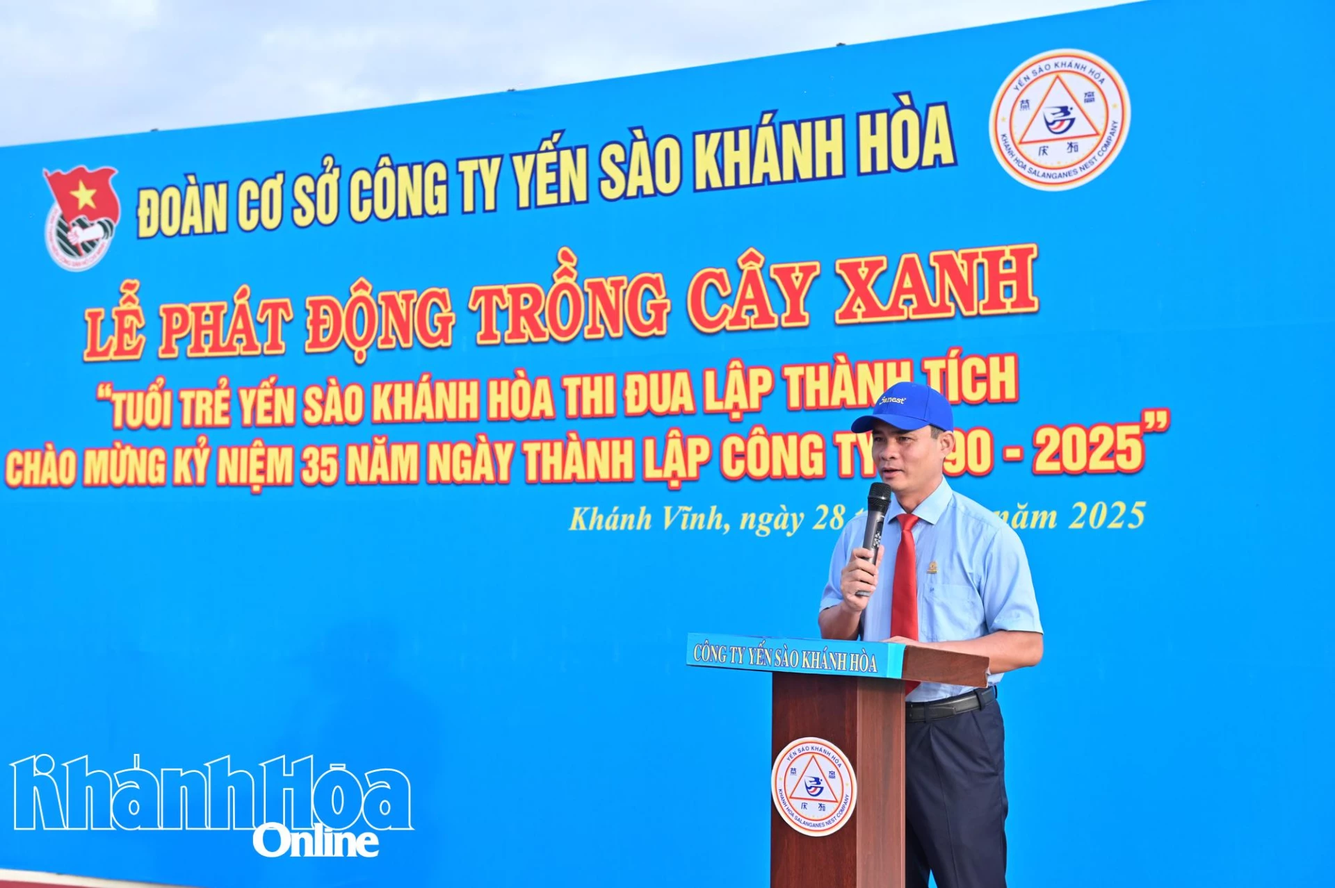 Ông Nguyễn Thanh Hải - Tổng Giám đốc Công ty Yến sào Khánh Hòa phát biểu hưởng ứng hoạt động.