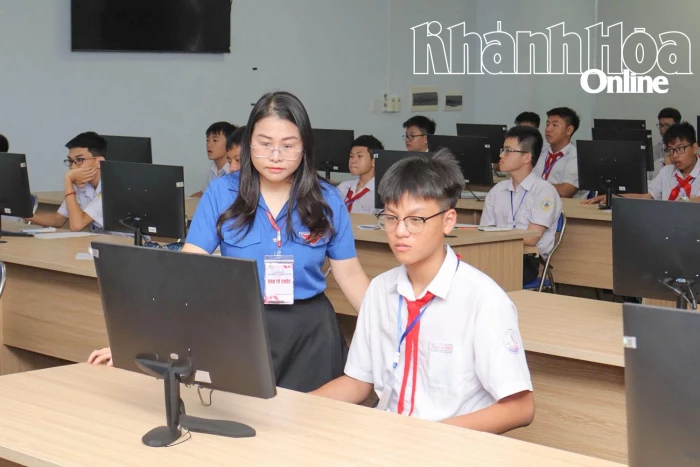 Sôi nổi phong trào học sinh, sinh viên