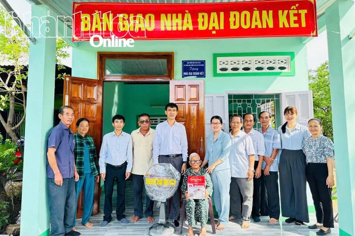 Chung tay vì người nghèo bằng cả trái tim, việc làm thiết thực