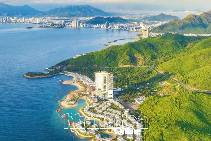 Mở tầm nhìn hướng biển