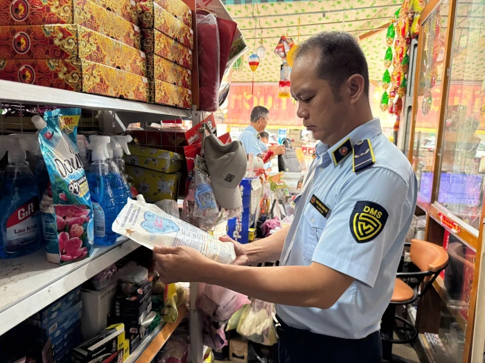 Tăng cường quản lý, giữ ổn định thị trường hàng hóa