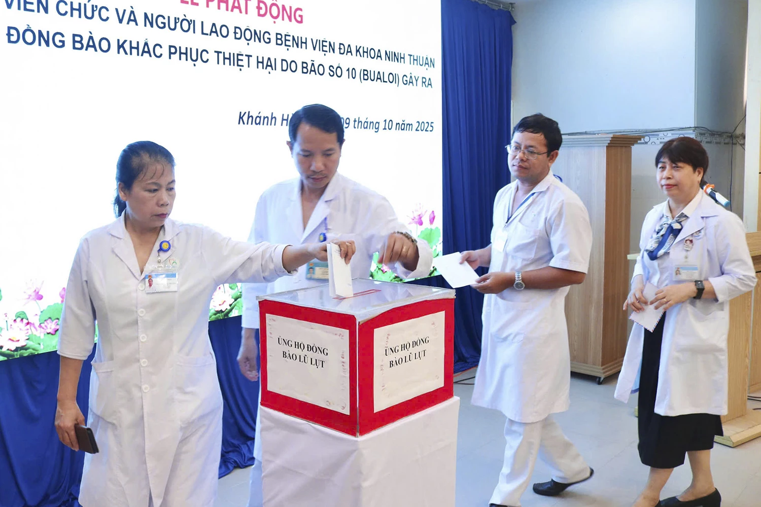 Bệnh viện Đa khoa Ninh Thuận 
(phường Ninh Chử) phát động cán bộ, viên chức và người lao động ủng hộ đồng bào khắc phục thiệt hại do bão số 10 gây ra.
