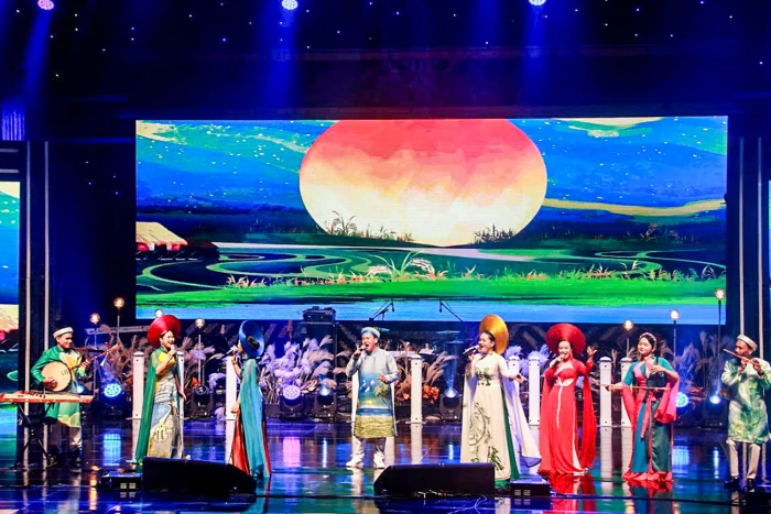 Đoàn nghệ thuật tỉnh Khánh Hòa biểu diễn tại Lễ hội Nghệ thuật TP. Ulsan