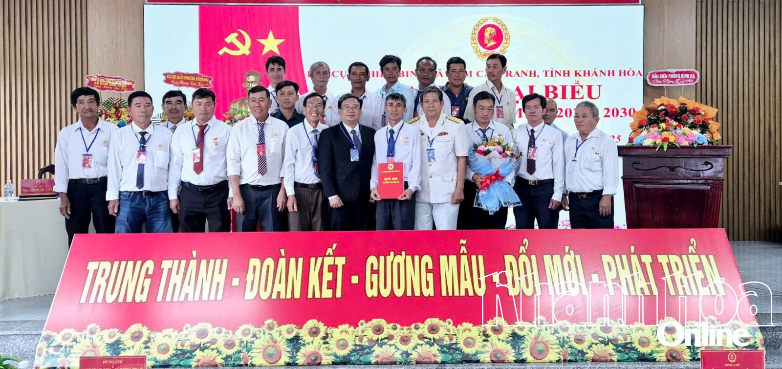 Ban chấp hành Hội CCB xã Nam Cam Ranh nhiệm kỳ 2025- 2030 ra mắt tại Đại hội