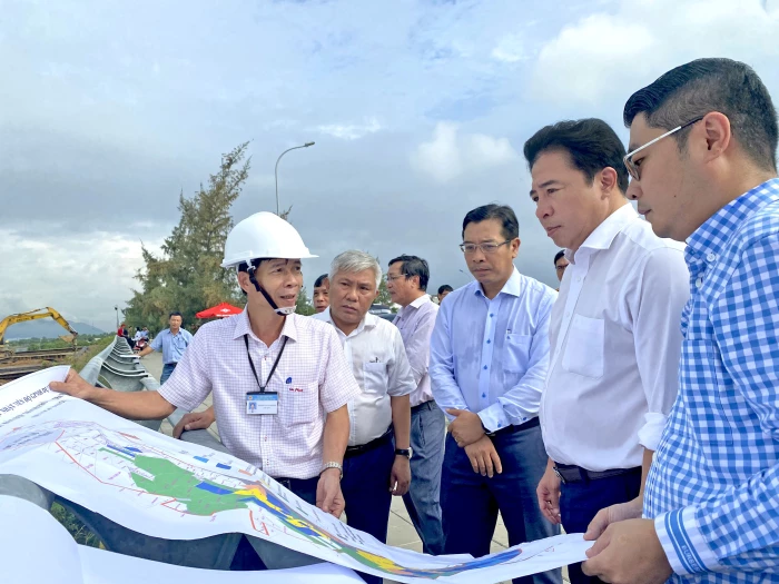 Phối hợp đẩy nhanh tiến độ giải phóng mặt bằng Dự án Khu đô thị hỗn hợp TP. Nha Trang