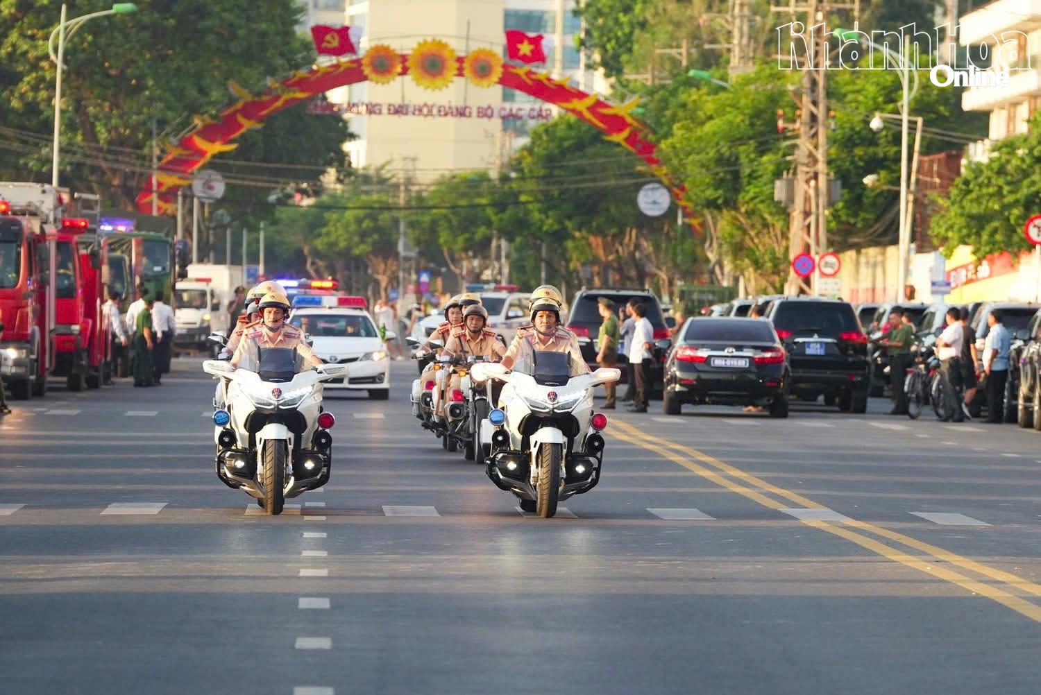 Lực lượng Công an tỉnh ra quân trấn áp tội phạm