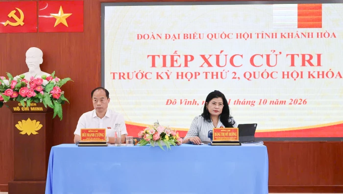 Đại biểu Quốc hội tỉnh Khánh Hòa tiếp xúc cử tri phường Đô Vinh