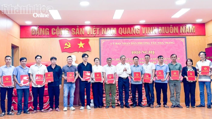 Phường Tây Nha Trang thành lập Đội xung kích phòng, chống thiên tai, tìm kiếm cứu nạn và phòng thủ dân sự