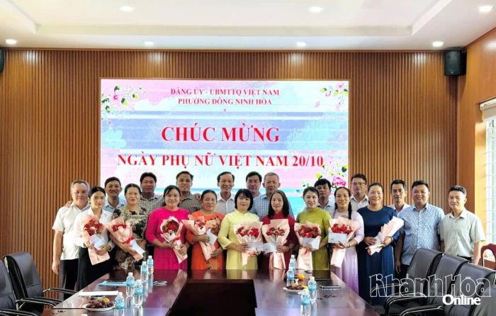 Phường Đông Ninh Hòa họp mặt kỷ niệm Ngày thành lập Hội Liên hiệp Phụ nữ Việt Nam