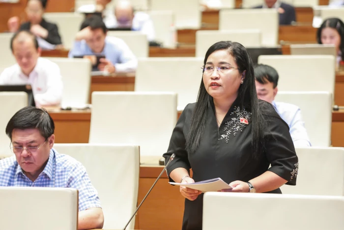 Hoàn thiện Luật Thực hiện dân chủ ở cơ sở nhằm nâng cao tính thực chất và khơi thông sáng kiến từ cộng đồng