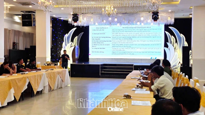 Tập huấn ứng phó sự cố tràn dầu cho các xã khu vực phía nam tỉnh