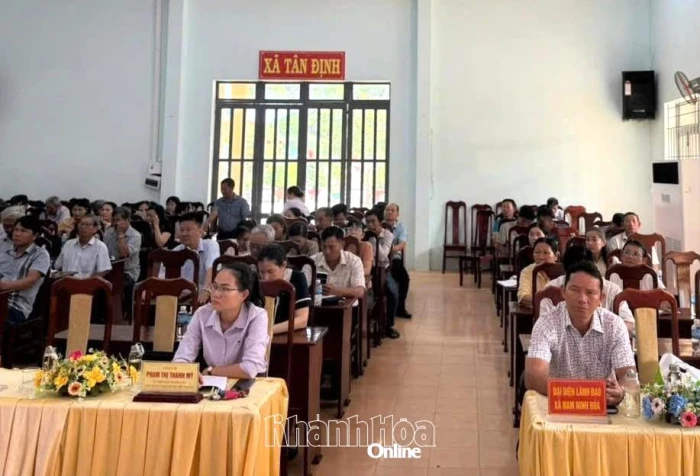 Tuyên truyền Cuộc vận động “Toàn dân đoàn kết xây dựng nông thôn mới, đô thị văn minh” cho 4 xã, phường khu vực Ninh Hòa