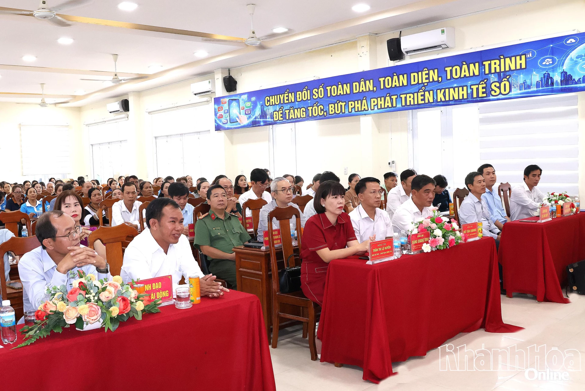 Các đại biểu tham dự Ngày hội Công nghệ số năm 2026.