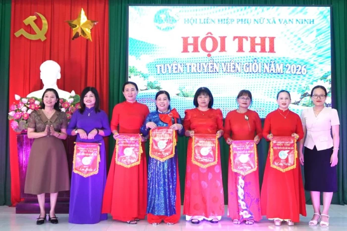 Hội Liên hiệp Phụ nữ xã Vạn Ninh tổ chức Hội thi tuyên truyền viên giỏi năm 2026