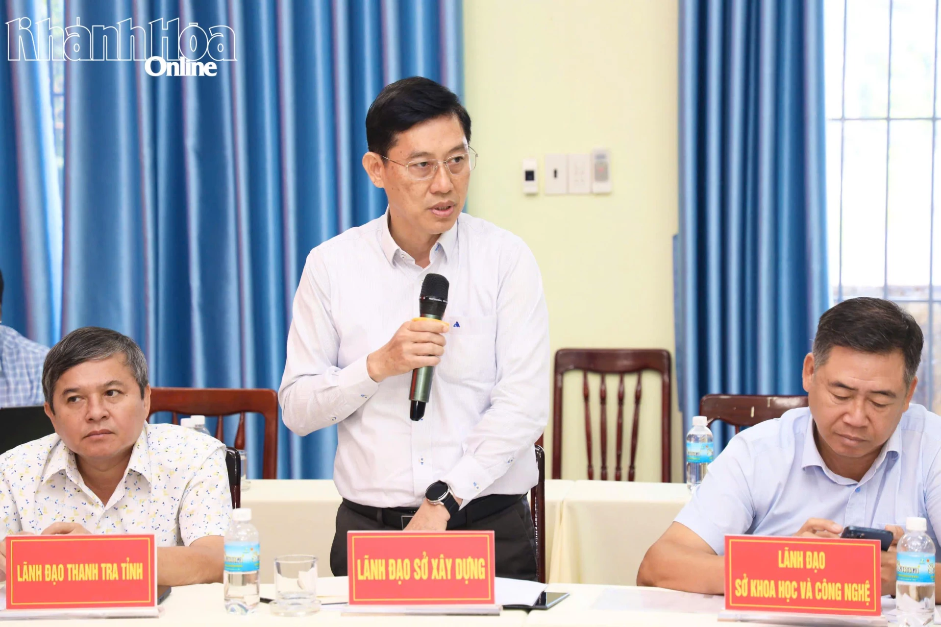 Lãnh  đạo  Sở  Xây  dựng  phát  biểu  góp  ý  