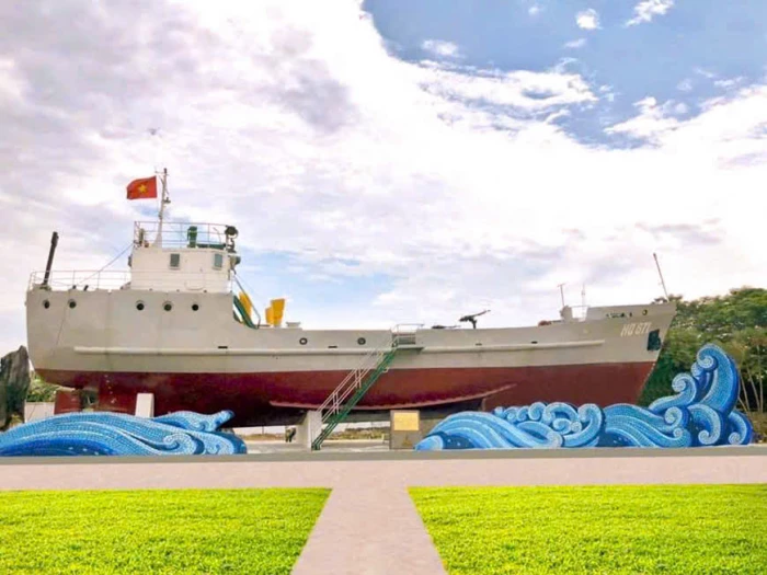 Kỷ niệm 65 năm Ngày mở đường Hồ Chí Minh trên biển (23-10-1961 - 23-10-2026): Vùng 4 Hải quân tiếp nối truyền thống bảo vệ vững chắc chủ quyền biển, đảo