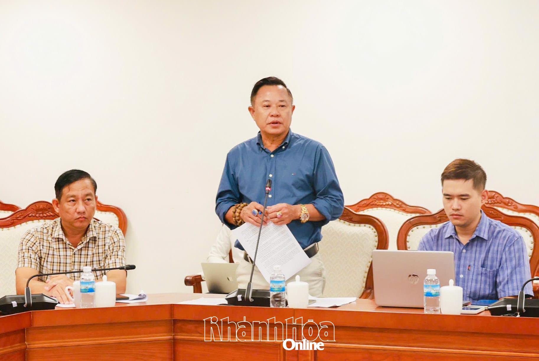 Lãnh đạo Sở Văn hóa, Thể thao và Du lịch báo cáo công tác chuẩn bị Ngày Văn hóa Việt Nam năm 2026 trên địa bàn tỉnh. 
