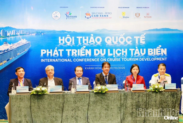 Khánh Hòa tìm giải pháp đột phá cho du lịch tàu biển
