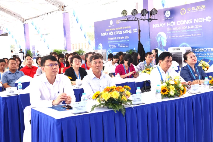 Hội thảo “Mở lối kỷ nguyên tăng trưởng số - Cùng tỉnh Khánh Hòa kiến tạo hạ tầng số hiện đại”