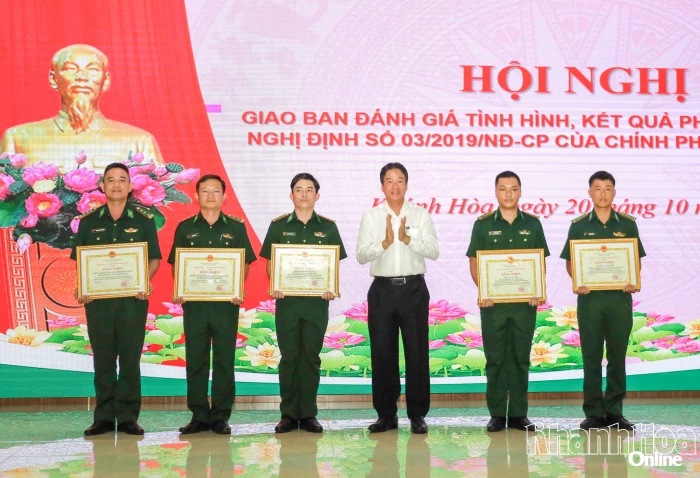 Phối hợp, hiệp đồng hoàn thành tốt nhiệm vụ bảo đảm an ninh quốc phòng, trật tự an toàn xã hội